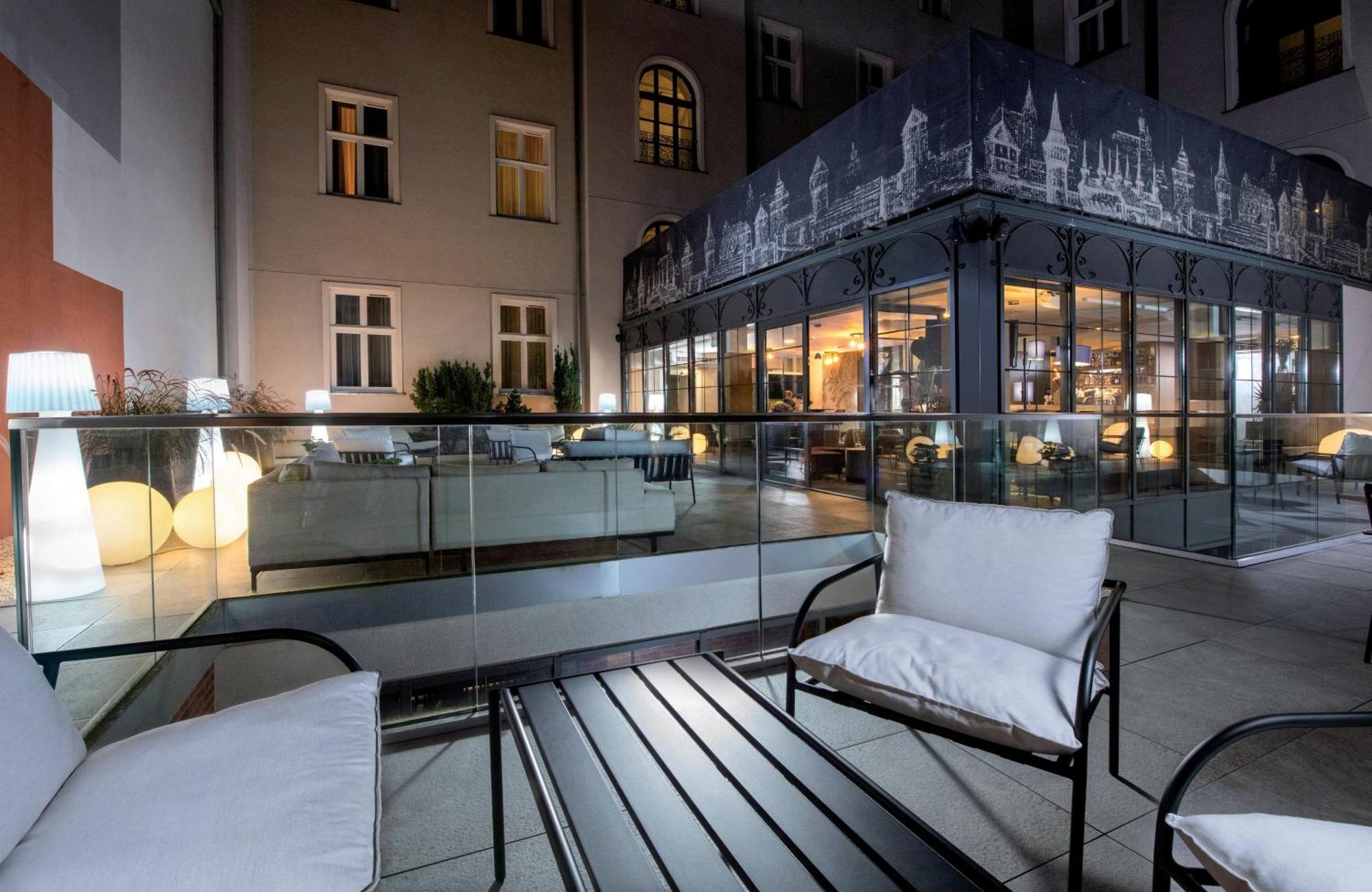 Leonardo Boutique Hotel Krakow Old Town Bagian luar foto